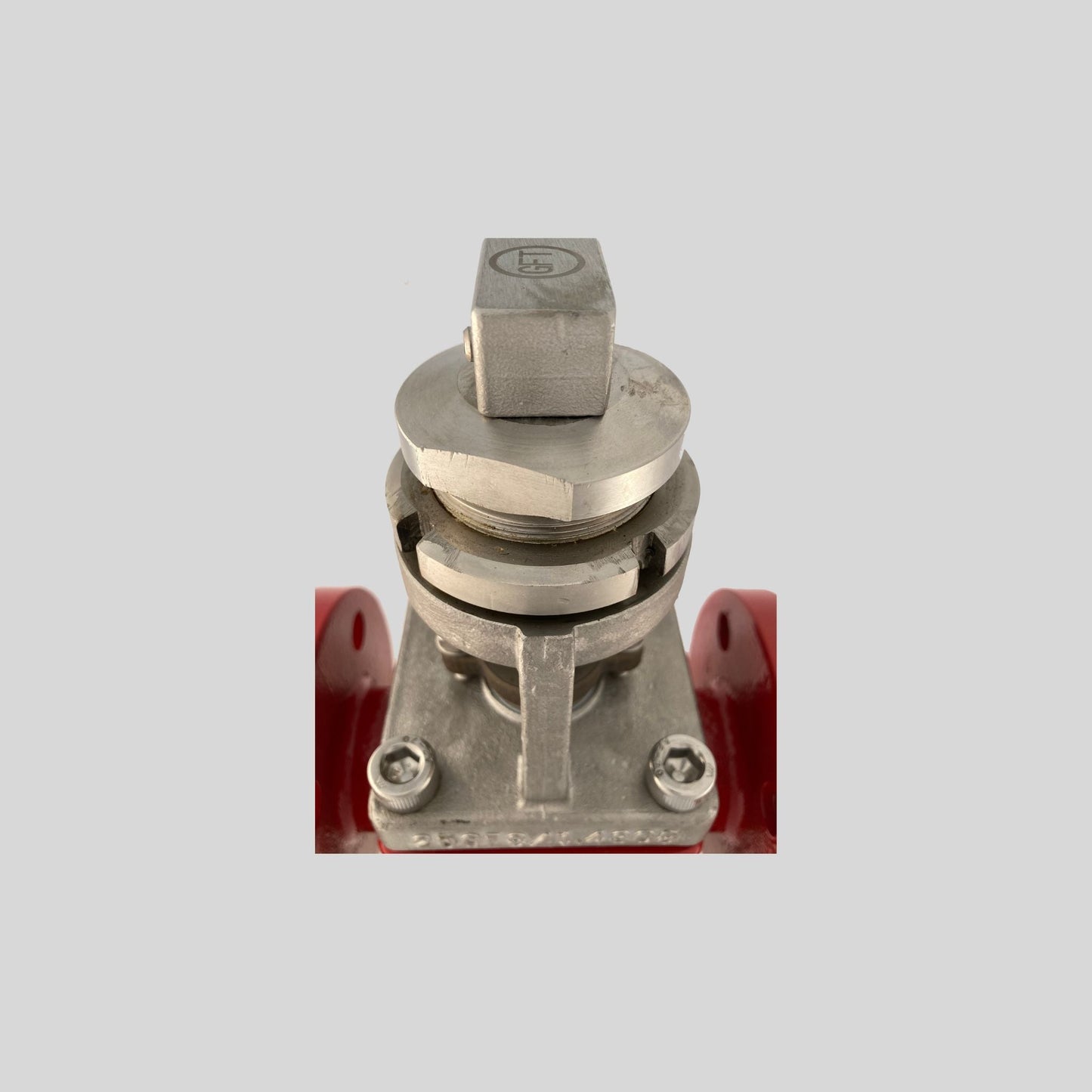 PFA Lined Sample Valve DN 25 DN 25 - Top-entry bonnet allows maintenance without removing the valve from the process line. - High quality industrial valve by GFT9